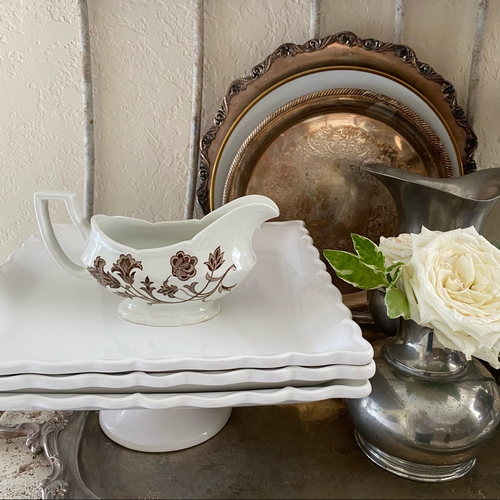 Royal Staffordshire Windsong Ironstone Gravy Bowl